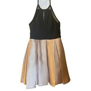 Black And Gold Short Shiny Homecoming Dress Fall Ball , Size 0 Juniors